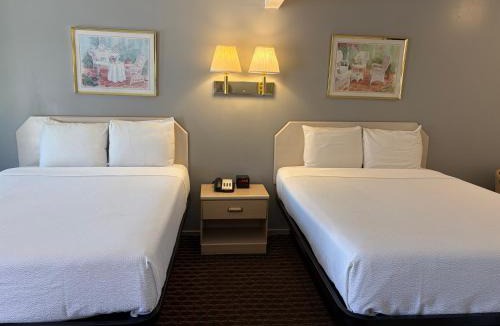 Willits Hotel | Lark Motel Willits
