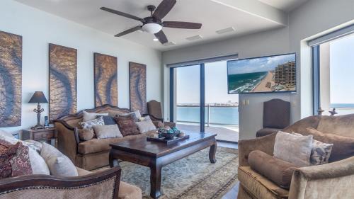 Bella Vista House | Las Palomas Beach and Golf Resort