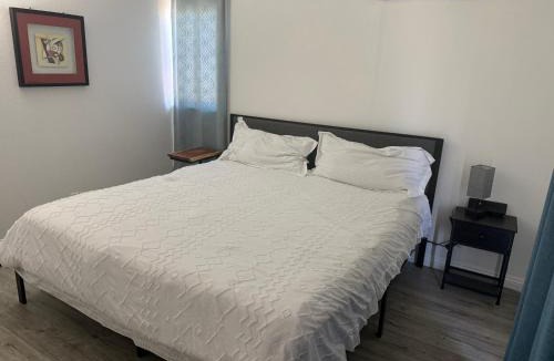 Las Vegas Apartment | Las Vegas Great Location 2 Min to LV Strip