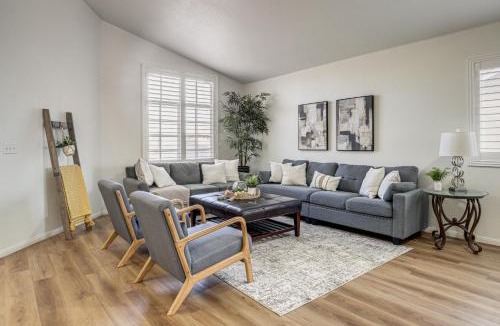 Spring Valley House | Las Vegas Home w/Covered Patio ~ 5 Mi to Strip!