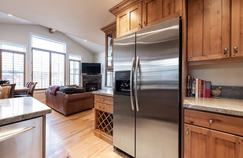 Downtown Park City House | Last Minute Savings! In Old Town Park City! Hot Tub! Walk to Ski Access!