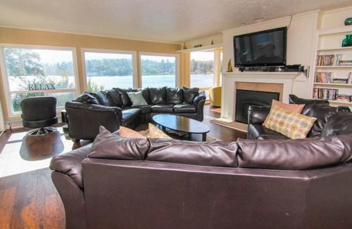 Otis House | Laurel Haven Home
