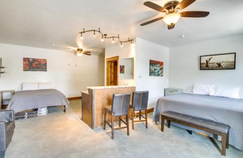 Lava Hot Springs Apartment | Lava Hot Springs Studio w/Deck: Walk to Hot Pools