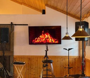 Dubois Cabin | Lava Mountain Lodge