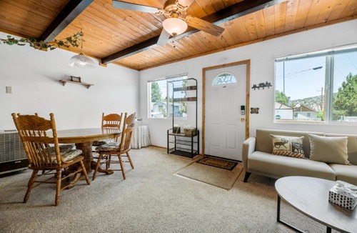 Woodlands House | Lazy Bear Cabin -Beautiful mountaineer style cabin with wood ceilings and beamed accents