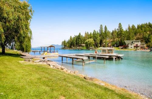 Lakeside House | Lazy K on Peaceful Bay - Ranch House