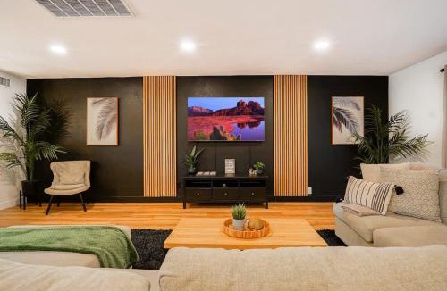 Optimist Park NW House | Lazy Palms