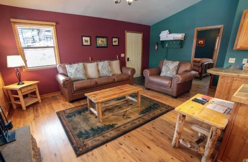 Estes Park House | Lazy R Cottages- 17 cabin