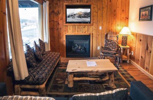 Estes Park House | Lazy R Cottages- 8 cabin