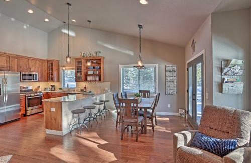 Lead House | Lead Family Home w/Hot Tub, 2 Mi to Deer Mountain