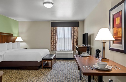 Billings Hotel | Ledgestone Suites Hotel Billings