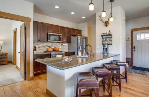 Rendezvous House | Less Than 5 Mi to Winter Park Family Base Camp with Hot Tub