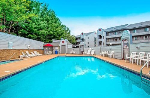 Lake Delton House | Lighthouse Cove Condo Resort: 418