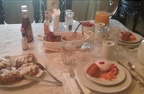 Lava Hot Springs Hotel | Lions Gate Manor B&B
