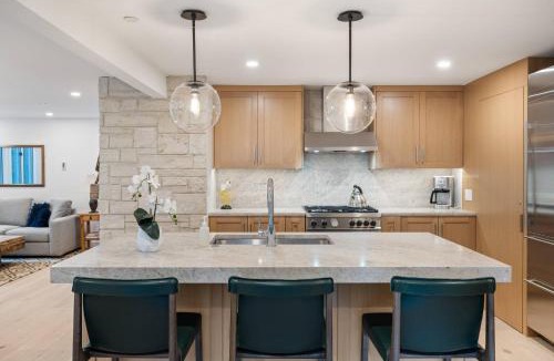 Aspen House | Little Nell Condo 10