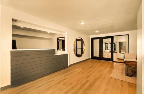 West Jordan Hotel | LivAway Suites Salt Lake City- West Jordan