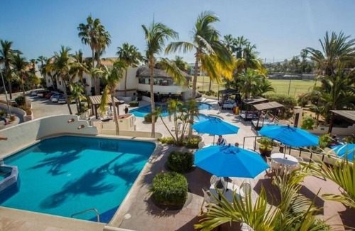 Campo de Golf Fonatur Hotel | Lively Studio Near San Jose Estuary