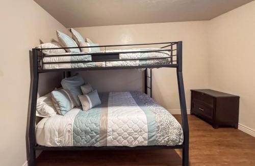 Garden City House | Lochwood Hideaway-Pet Friendly