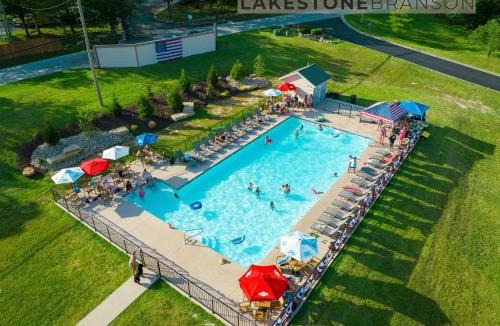 Branson House | Lodge 16