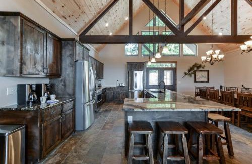 Indian Point House | Lodge 73