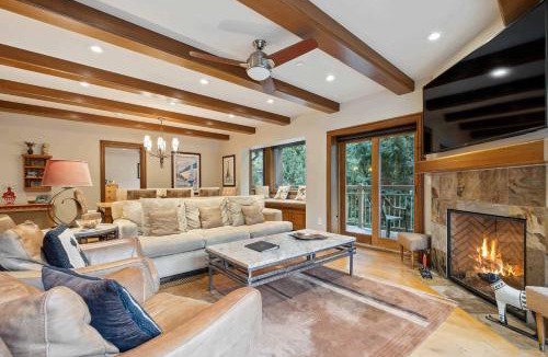 Vail Apartment | Lodge at Lionshead 360