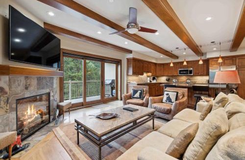 Vail Apartment | Lodge at Lionshead 360