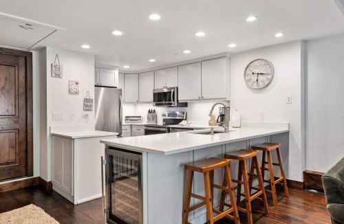 Vail Apartment | Lodge at Lionshead 403
