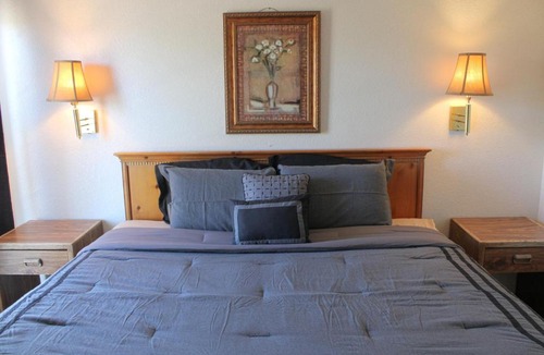 Bullhead City Apartment | Lodge on the river