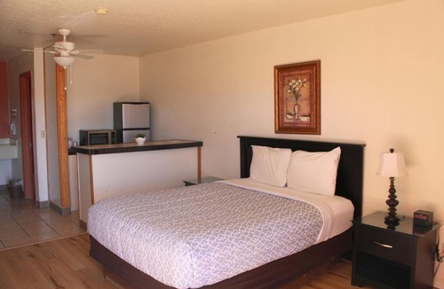 Bullhead City Apartment | Lodge on the river