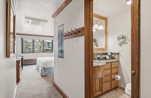 Vail Hotel | Lodge Tower 190