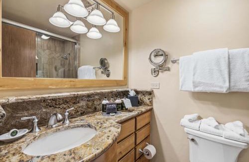 Vail Hotel | Lodge Tower 190