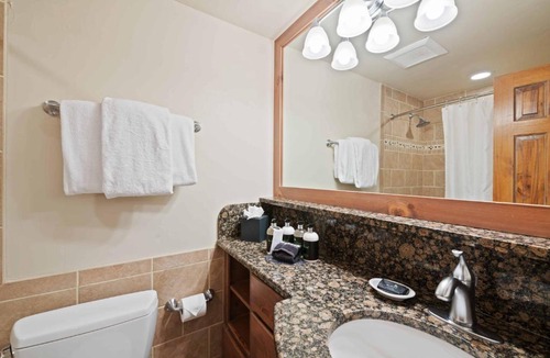 Vail Hotel | Lodge Tower 295