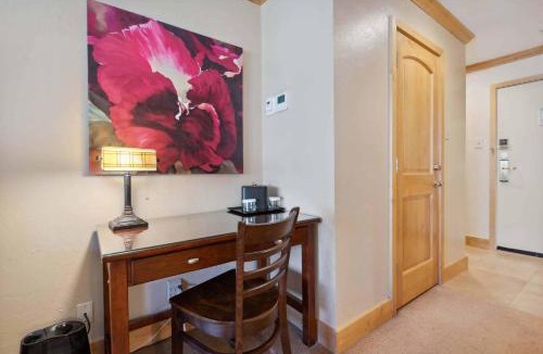 Vail Hotel | Lodge Tower 782
