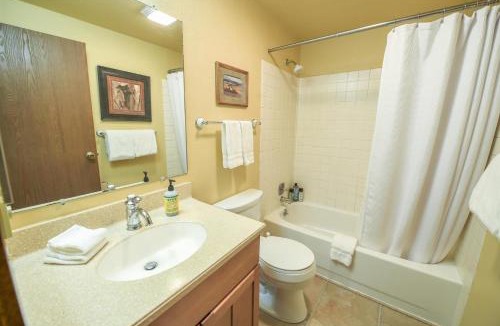 West Yellowstone House | Lodgepole Condo Unit 5