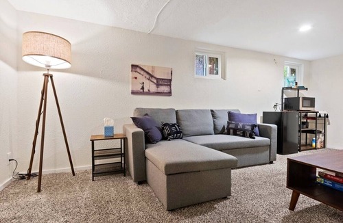 Congress Park Apartment | Loftium | Adorable Congress Park Suite!