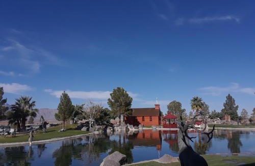 Amargosa Valley Hotel | Longstreet Inn & Casino