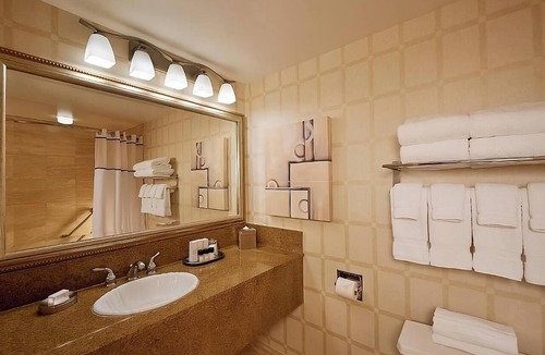 Sunrise Manor Hotel | Look No More! 2 Pools, Pet-friendly Property, Nightclub, Walk to the Strip!
