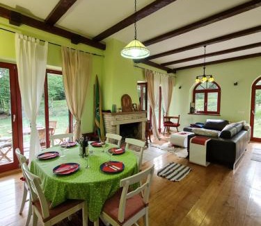 Cetinje House | Lovćen Escape, Rustric House