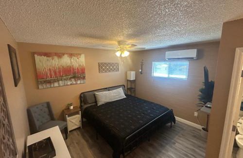 Bullhead City Apartment | Love nest