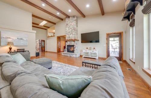 Loveland House | Loveland Peaks Retreat: Family Home 3 Mi to Dtwn!