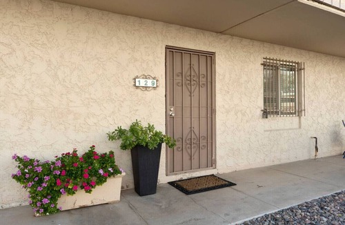 Security Acres Apartment | Lovely 2-Bedroom Apartment in Scottsdale!