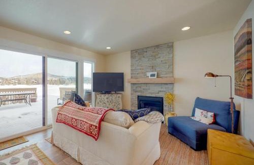 Park Meadows House | Lovely condo with fireplace WiFi washer & dryer - great location