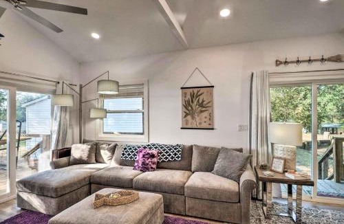 Turtle Beach Apartment | Lovely Toledo Bend Studio w/Scenic Views!