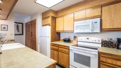 Telluride House | Lulu City 4B by AvantStay