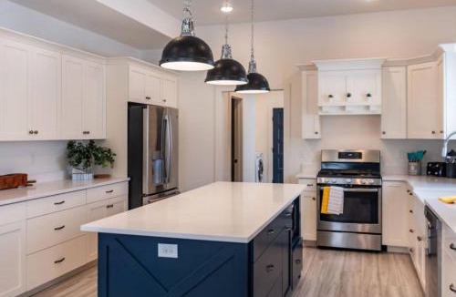 Garden City House | Lulu’s Family Lakehouse