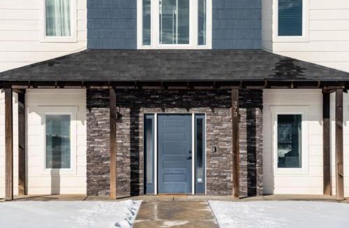 Garden City House | Lulu’s Family Lakehouse