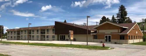 Red Lodge Hotel | Lupine Inn