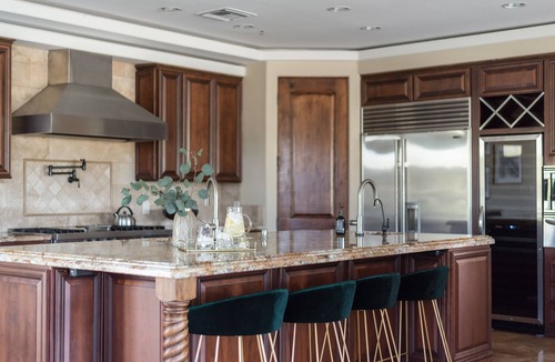 Cave Creek House | Luxe Scottsdale Desert Oasis Infinity Pool, Spa, Panoramic Views + Firepit