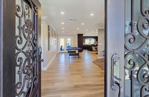 Spring Valley House | Luxurious 4BR, Firepit and Pool!