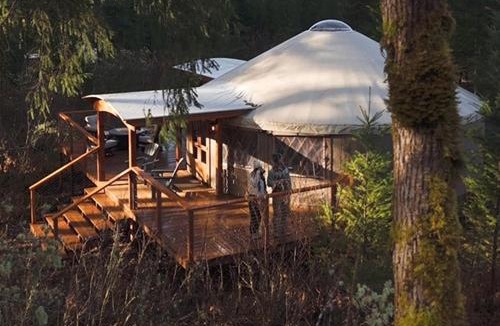 Carson Other | Luxurious Creekside Yurt with Stargazing Dome & Firepit near Carson, Washington
